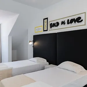 city-stays-atalaia-apartments.hotels-lisbon-portugal.com/